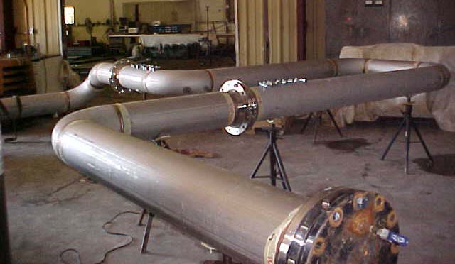 Stainless alloy pipe prepared for welding